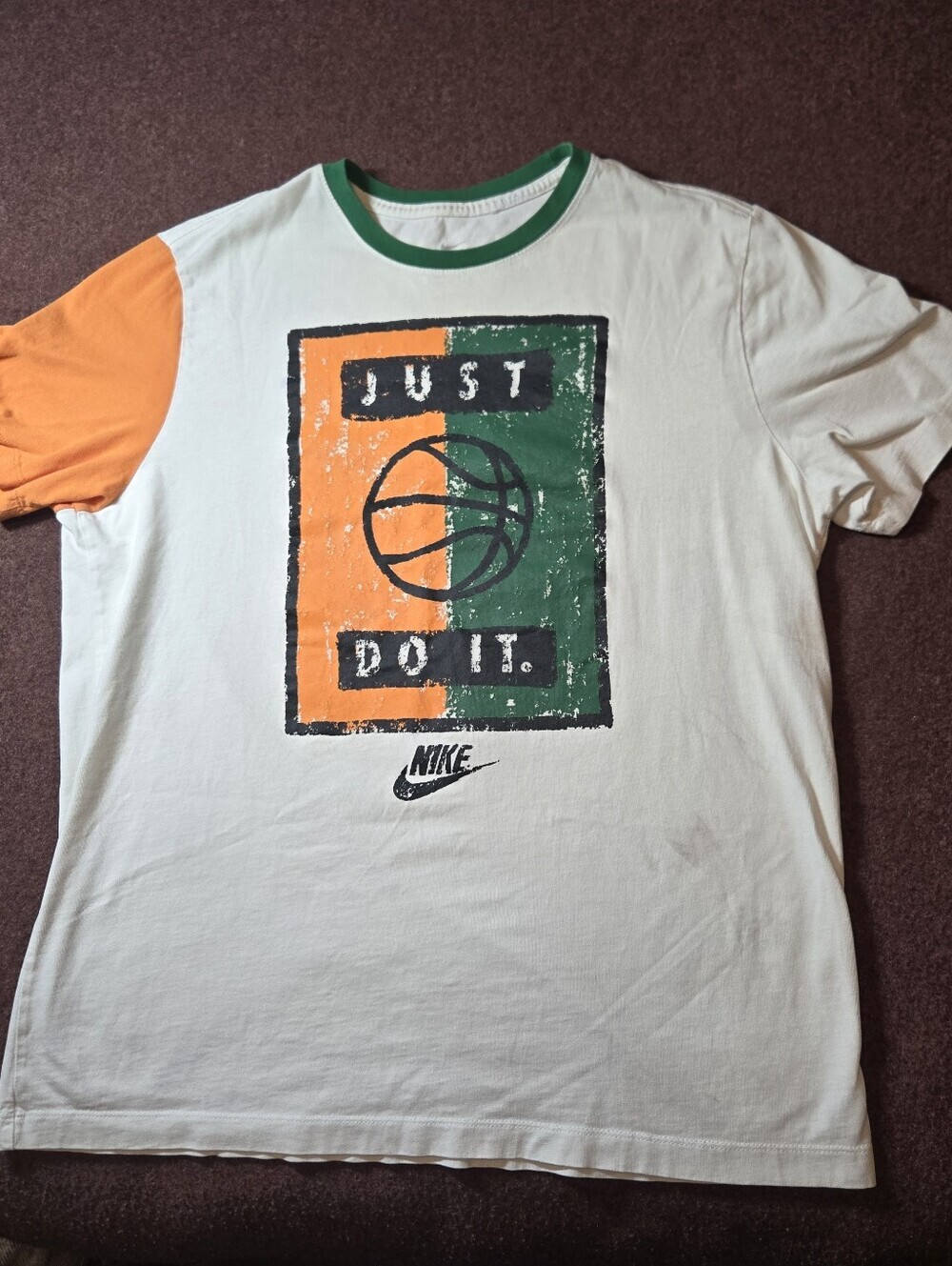 Nike Basketball Orange And Green Shirt Size XL Spot On Front